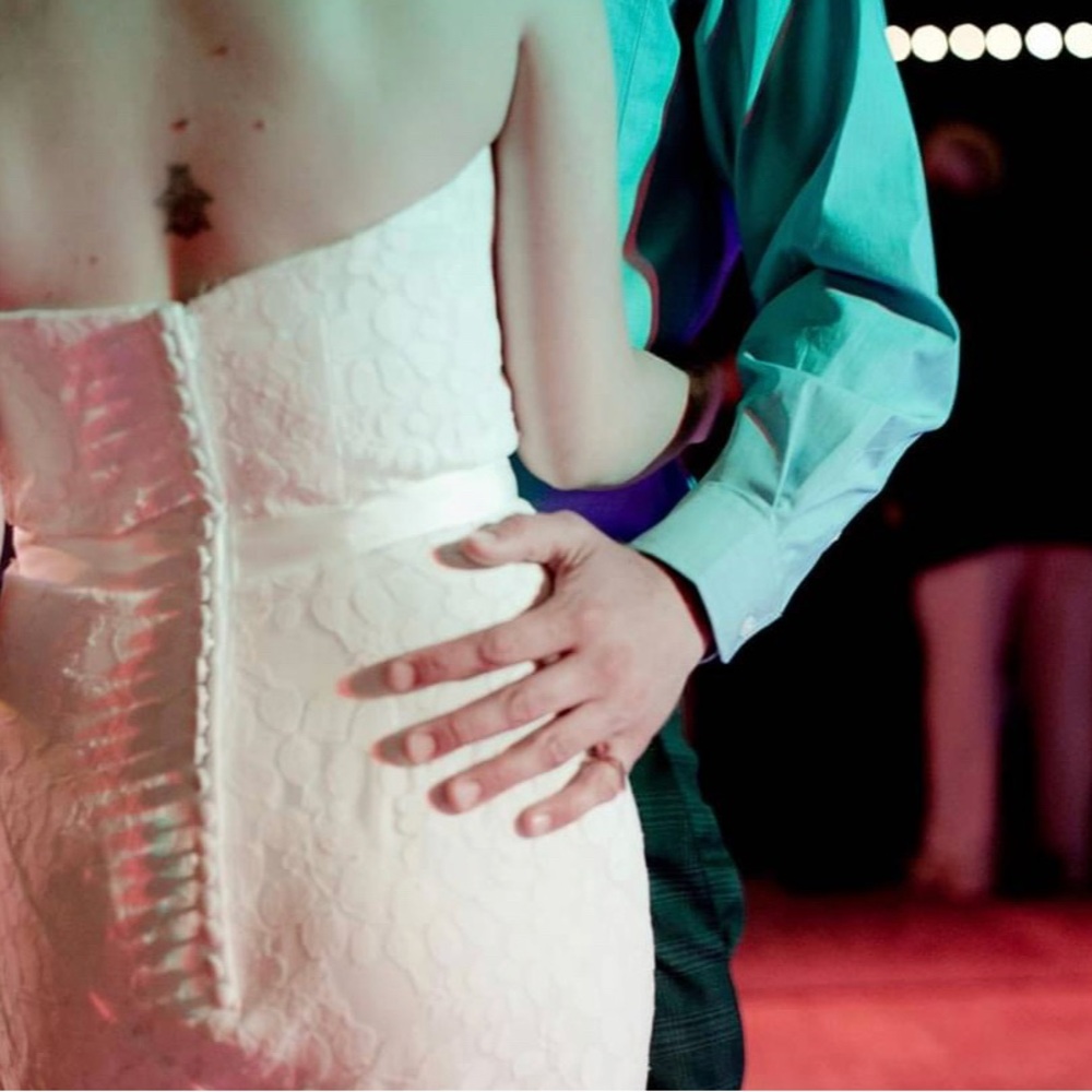 David's Bridal White Lace Wedding Dress